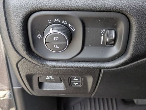 Used 2020 RAM 1500 Rebel w/ Rebel Level 1 Equipment Group AWD/4WD image 17