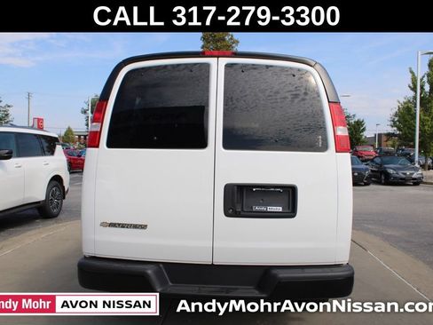 Used 2021 Chevrolet Express 2500 LS w/ Driver Convenience Package RWD image 8