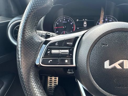 Used 2023 Kia Forte GT-Line w/ GT-Line Premium Package FWD image 27