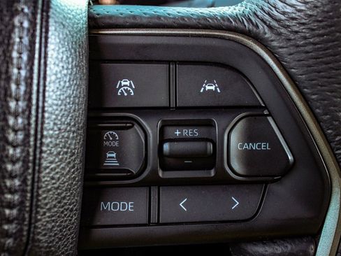 Used 2024 Toyota Tacoma TRD Off-Road image 26