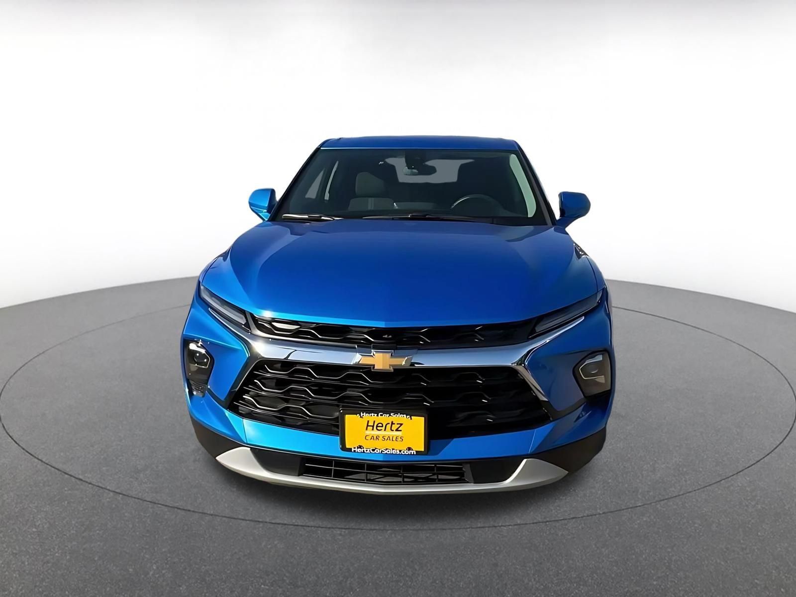 Used 2026 Chevrolet Blazer LT FWD image 4