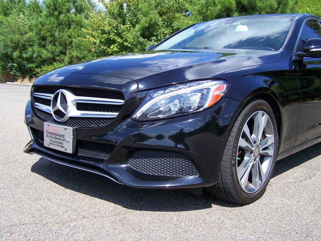 Used 2015 Mercedes-Benz C 300 Sedan image 12
