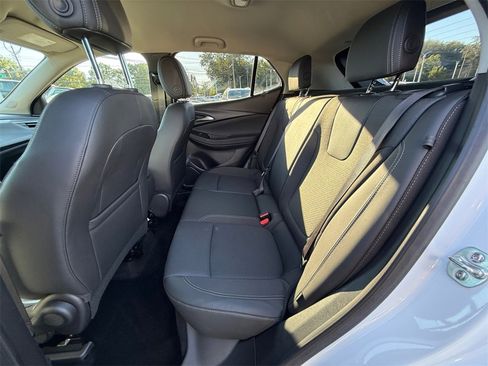 Used 2024 Buick Encore GX Preferred image 19