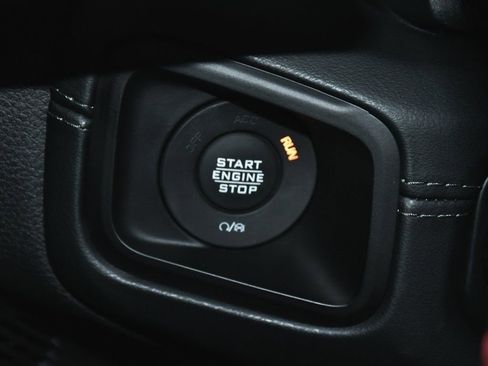 Used 2024 Jeep Wrangler Unlimited Rubicon 392 image 31