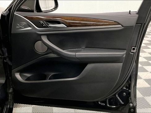 Used 2023 BMW X4 M40i w/ Premium Package image 22