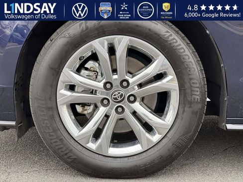 Used 2021 Toyota Sienna Platinum image 7