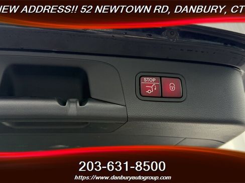 Used 2022 Mercedes-Benz GLC 300 4MATIC image 33