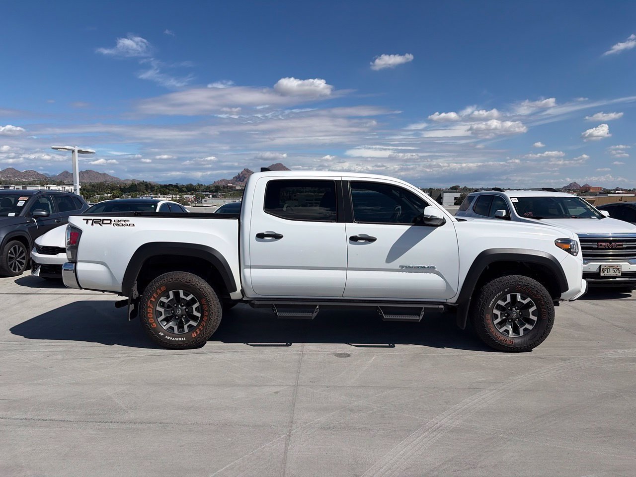 Used 2023 Toyota Tacoma TRD Off-Road RWD image 3