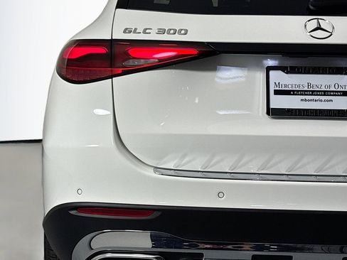 New 2026 Mercedes-Benz GLC 300 image 14