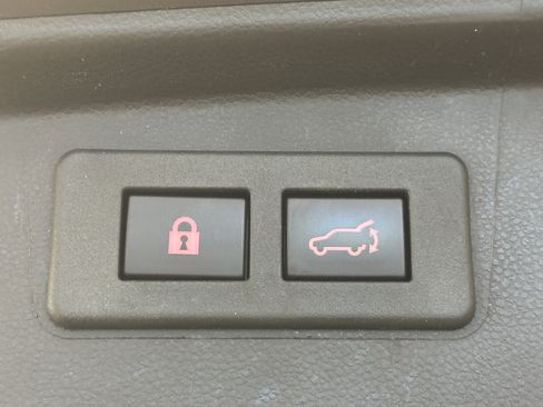 Used 2023 Subaru Outback Limited image 12