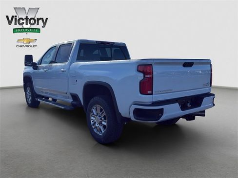 New 2026 Chevrolet Silverado 3500 High Country image 4
