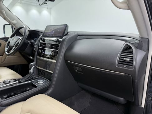 Used 2021 Nissan Armada SV image 26