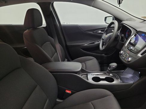 Used 2023 Chevrolet Malibu LS FWD image 21