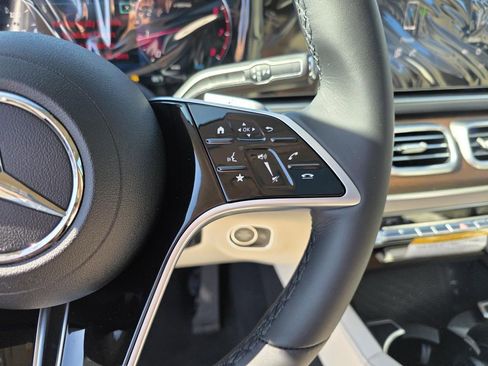 New 2026 Mercedes-Benz GLE 350 4MATIC image 17