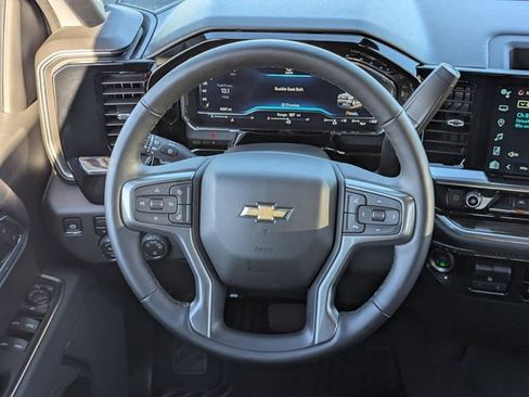 Used 2025 Chevrolet Silverado 1500 LT w/ All Star Edition Plus image 18