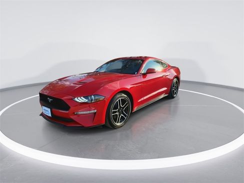 Used 2019 Ford Mustang Premium w/ Equipment Group 101A image 4