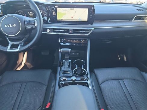 Used 2023 Kia K5 EX image 17
