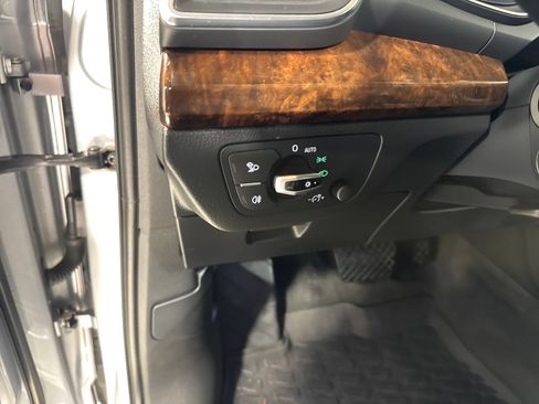 Used 2018 Audi Q5 2.0T Premium AWD/4WD image 18