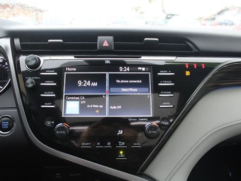 Used 2019 Toyota Camry XLE w/ Driver Assist Package image 31