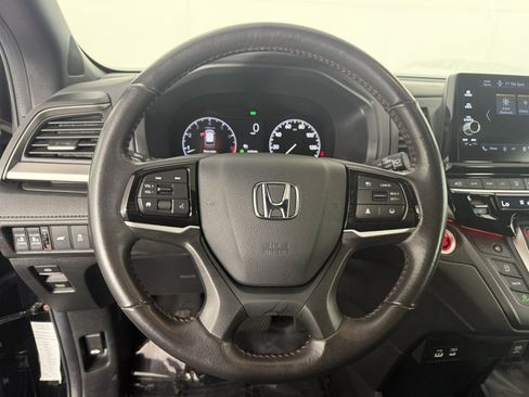 Used 2025 Honda Odyssey Sport-L image 21