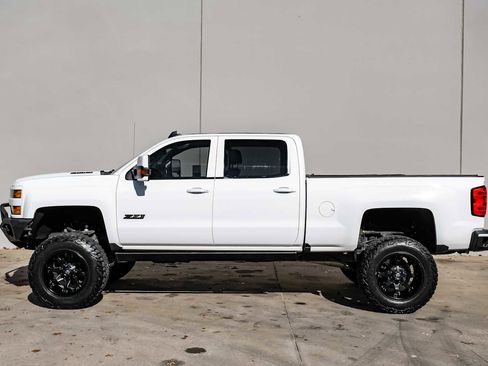 Used 2016 Chevrolet Silverado 3500 LTZ w/ Duramax Plus Package image 12
