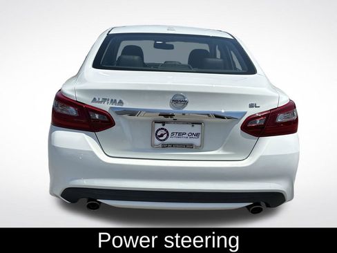 Used 2018 Nissan Altima 2.5 SL FWD image 5
