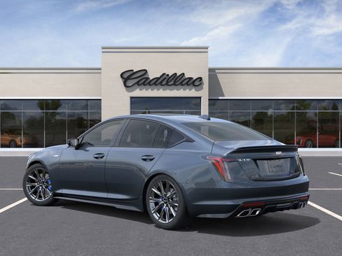 New 2026 Cadillac CT5 V image 4