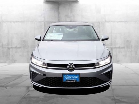 New 2026 Volkswagen Jetta SE image 4