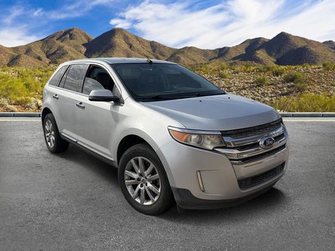 Used 2012 Ford Edge Limited w/ Vision Pkg FWD image 5