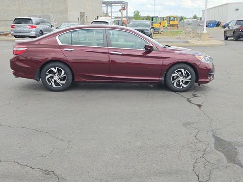 Used 2016 Honda Accord LX image 8
