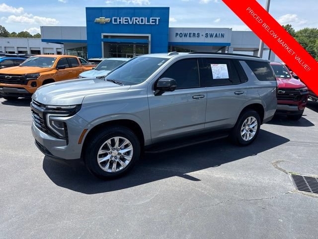 Used 2025 Chevrolet Tahoe Premier AWD/4WD image 1