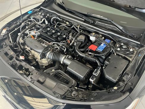 Used 2024 Honda Civic EX image 11