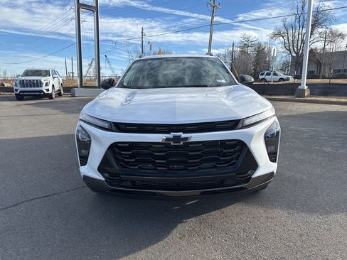 New 2026 Chevrolet Trax ACTIV w/ Sunroof Package image 8