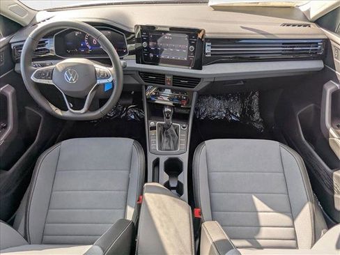 New 2025 Volkswagen Jetta SE image 16
