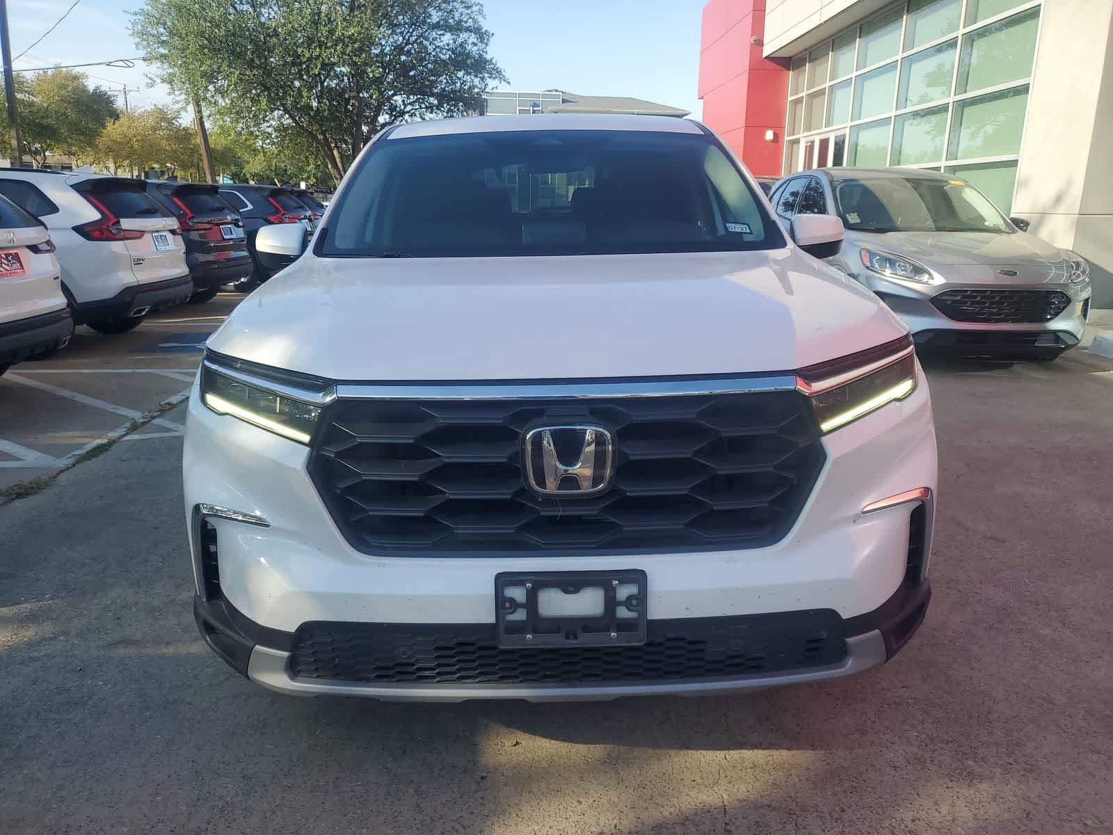 Used 2024 Honda Pilot EX-L image 8