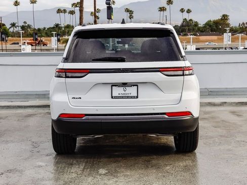 New 2026 Jeep Grand Cherokee Limited AWD/4WD image 8
