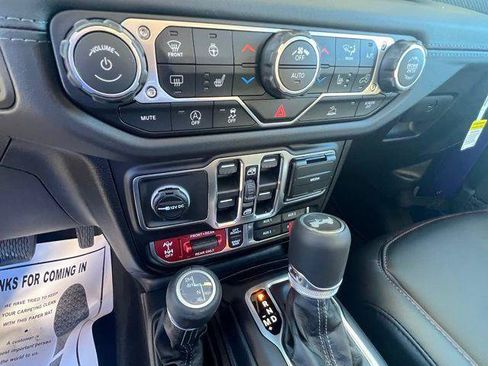 New 2026 Jeep Wrangler Unlimited Rubicon w/ Dual Top Group AWD/4WD image 17