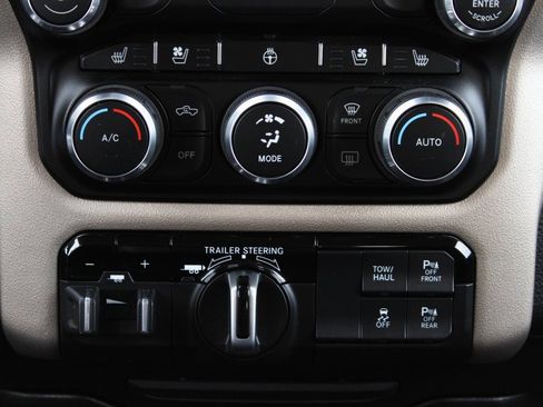 Used 2022 RAM 1500 Laramie image 29