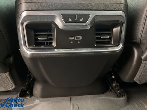 Used 2025 Chevrolet Silverado 2500 LTZ w/ LTZ Premium Package AWD/4WD image 23