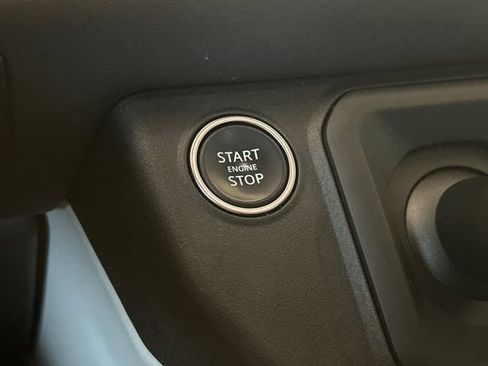 Used 2024 Land Rover Defender 110 S AWD/4WD image 22