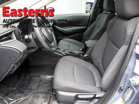 Used 2022 Toyota Corolla LE image 14