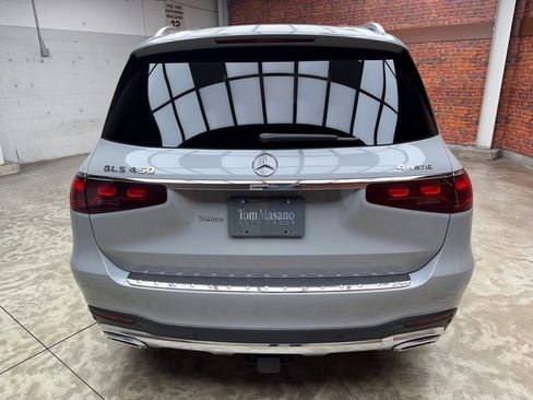 Certified 2024 Mercedes-Benz GLS 450 4MATIC image 4