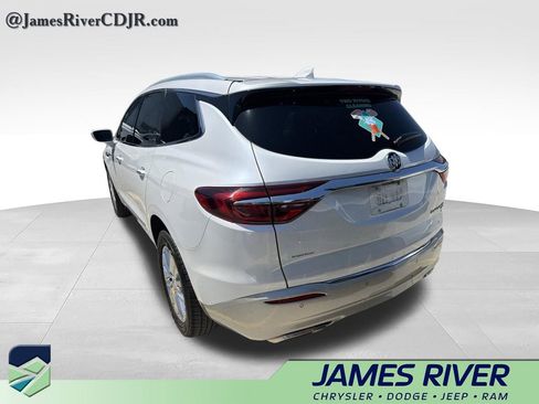Used 2019 Buick Enclave Premium w/ LPO, Cargo Package AWD/4WD image 8