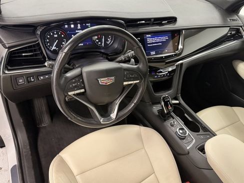 Used 2021 Cadillac XT6 Sport image 10