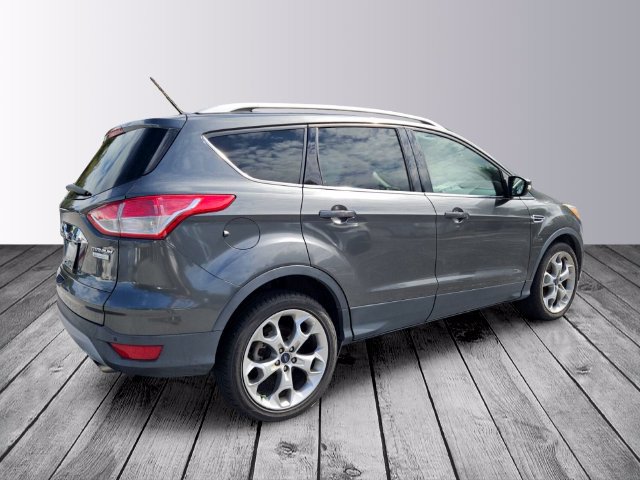 Used 2016 Ford Escape Titanium w/ Equipment Group 301A FWD image 5