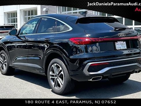 Used 2025 Audi Q5 Premium Plus w/ Premium Plus AWD/4WD image 10