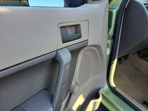 Used 2008 Ford Focus S image 18