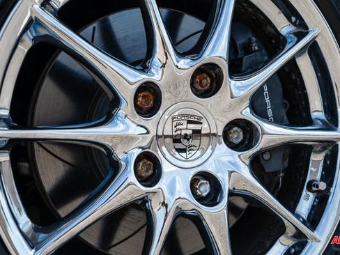 Used 2002 Porsche 911 Targa image 3