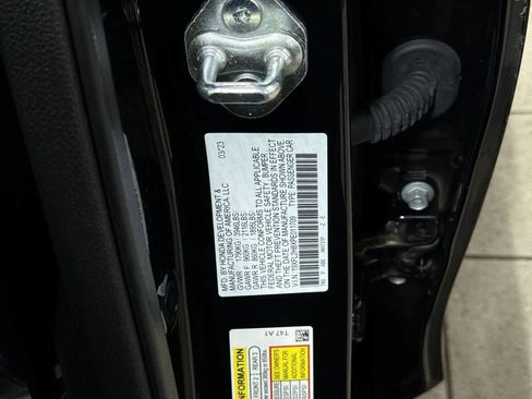 Used 2023 Honda Civic Sport image 13