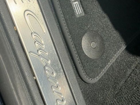 Used 2016 Porsche Cayenne AWD/4WD image 12
